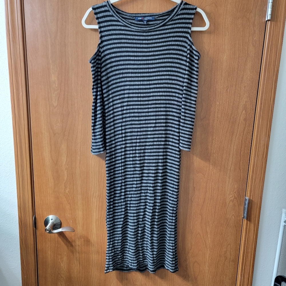 LAST CHANCE One Clothing Cold Shoulder Striped Dress Gray/Black Size Medium